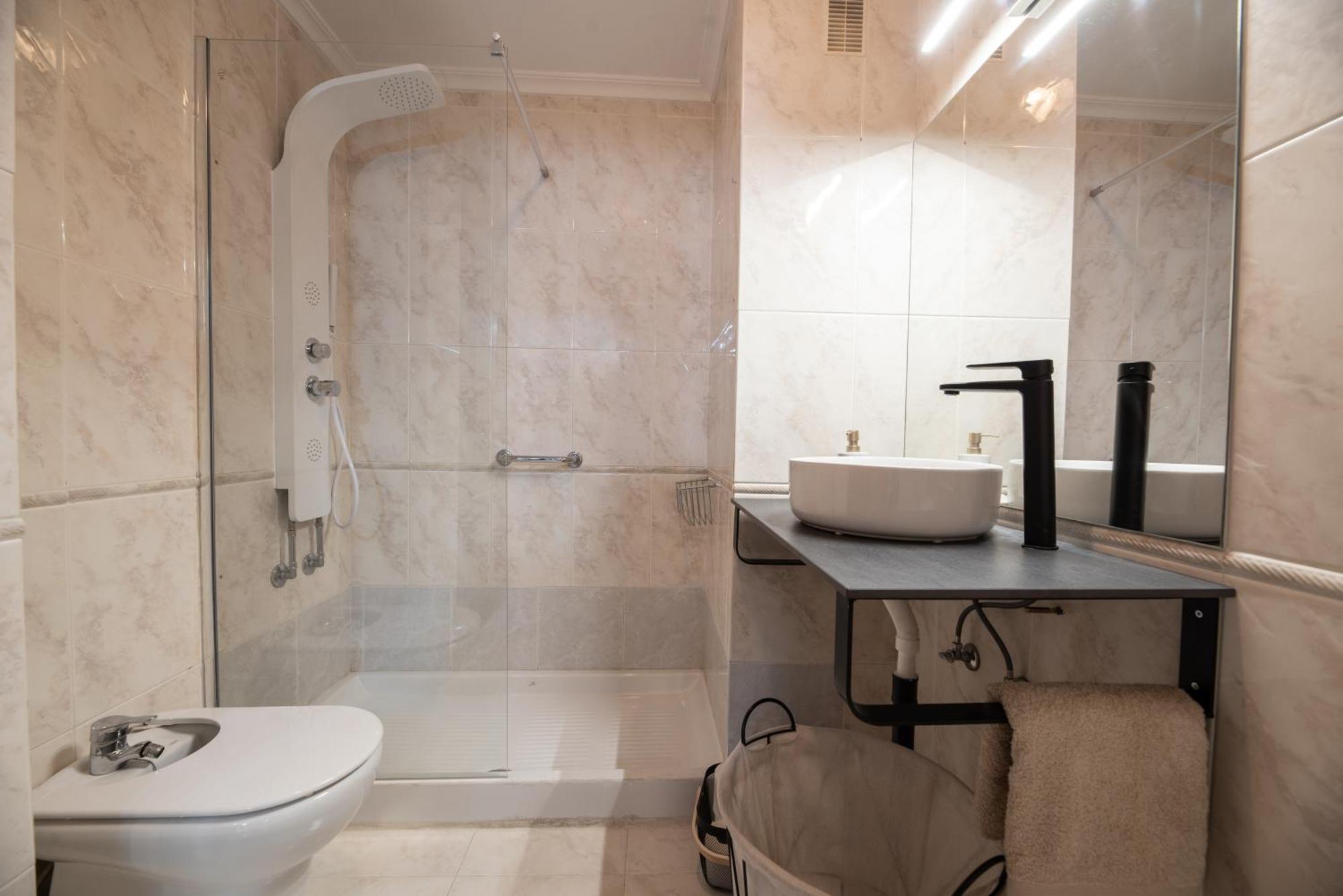 Apartamento Acogedor Centrico Monforte De Lemos Exterior foto
